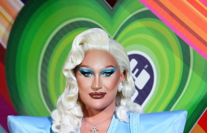 The showbiz world is heartbroken as celebrities react to the tragic death of TV star and drag queen “The Vivienne”, aged 32.