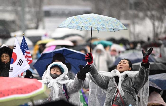 South Korea: Protests on eve of deadline to arrest Yoon