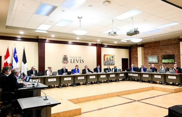 Who wants to be mayor of Lévis?