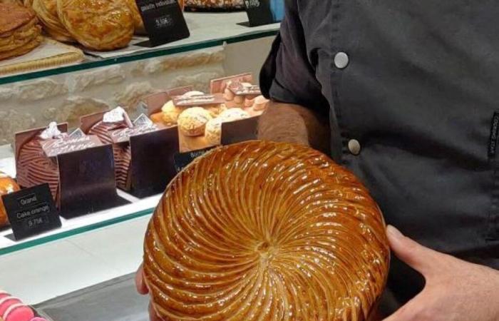 Marseilles. In these bakeries, you can earn gold by buying a galette des rois