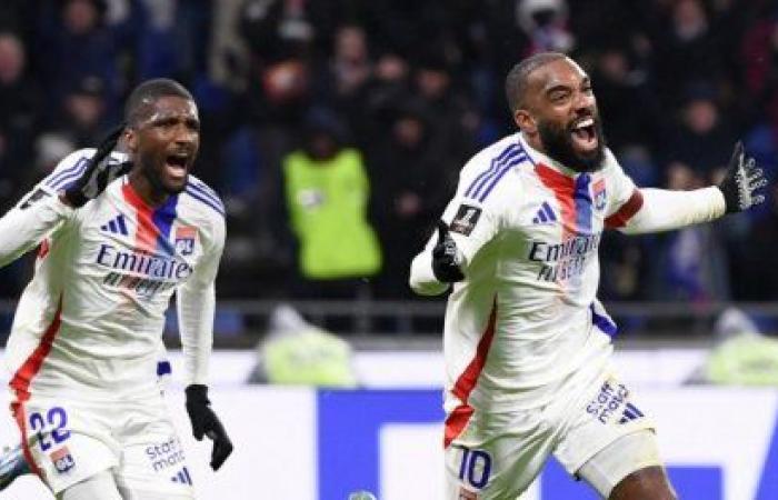 Lyon beats Montpellier on the post