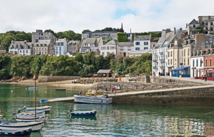 this charming port city in Finistère is truly reminiscent of Portugal