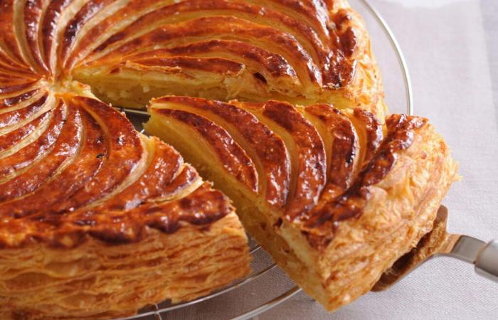 our easy recipe for galette des rois with frangipane