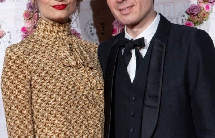 Alex Kapranos, Clara Luciani's husband, makes rare confidences about fatherhood and his life with the singer: “We think we know love…”