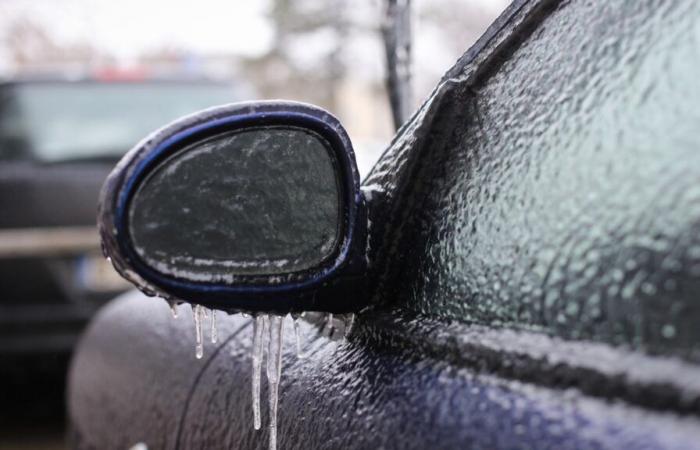 What is freezing rain and what makes it so dangerous? | UK News