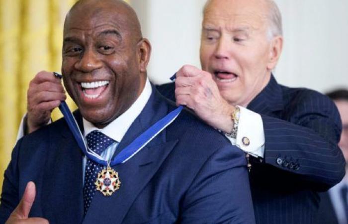 Magic Johnson receives United States' highest civilian decoration • Basket USA