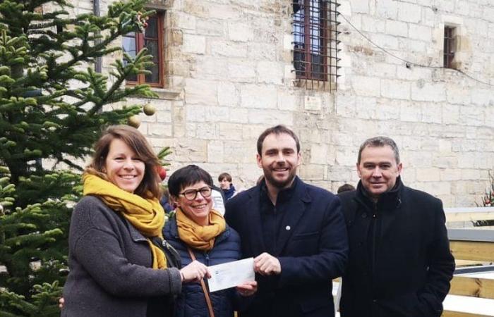 Martel. The CCI hands over €15,000 to the federation of Lot merchant associations