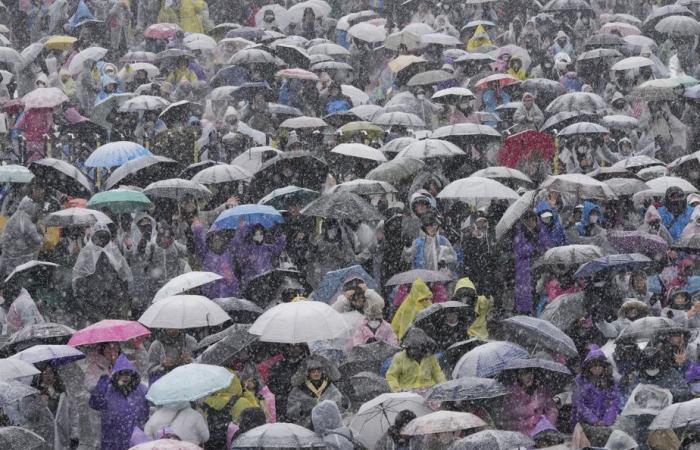 South Korea | Protesters gather on eve of deadline to arrest Yoon