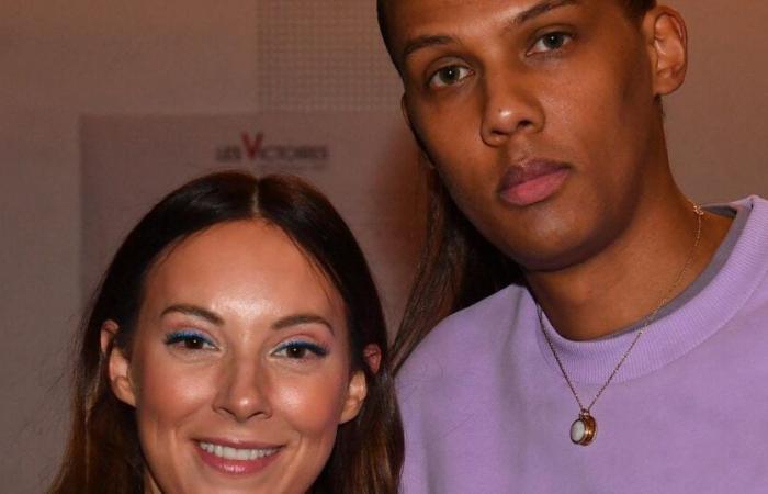 Stromae in daddy mode: his wife Coralie Barbier reveals a tender moment with their long-haired son