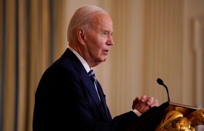 Joe Biden calls not to “forget” the assault on the capitol