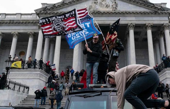 Biden calls not to “forget” the January 6 assault on the Capitol