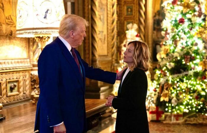 Florida: Giorgia Meloni visits Donald Trump at his home