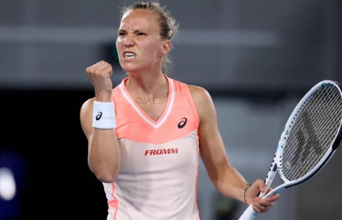 In Melbourne, Swiss tennis now plays as a curtain raiser