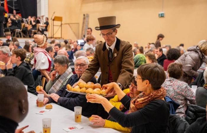 Five hundred balls of pancakes make twenty kings in Delémont