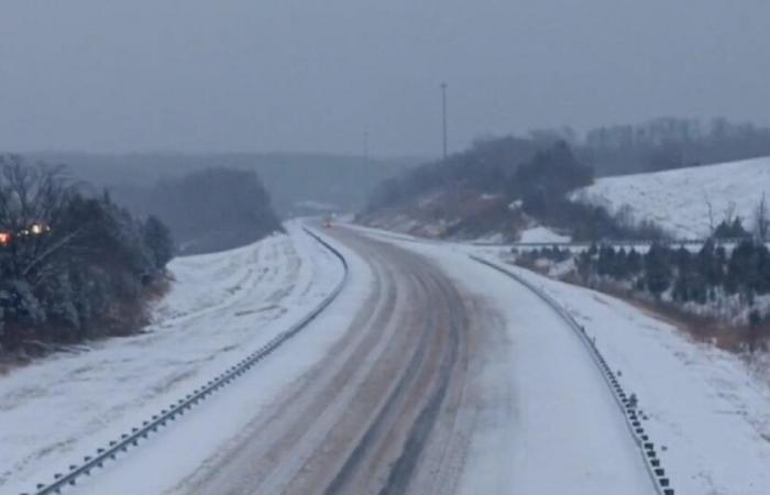 images of the winter storm sweeping the United States