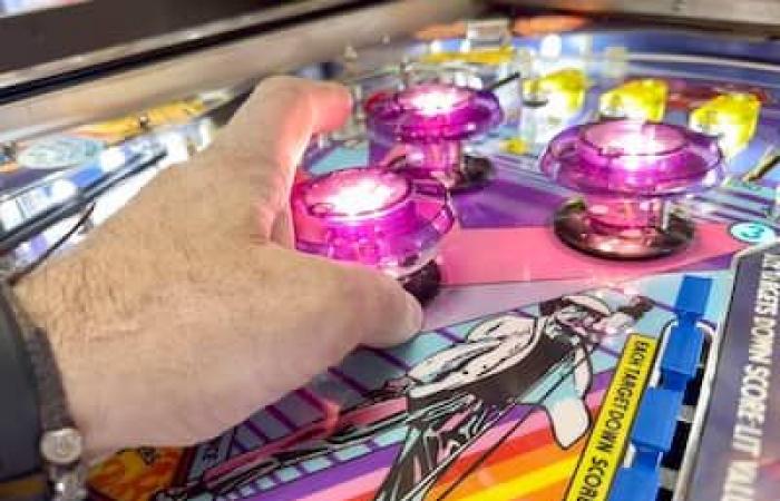 Last pinball Mohicans welcome visitors and launch museum