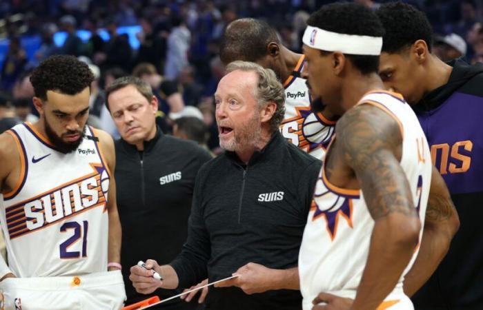 Tracking 40, Week 11: The Suns’ three-point rate is dropping as their losses increase