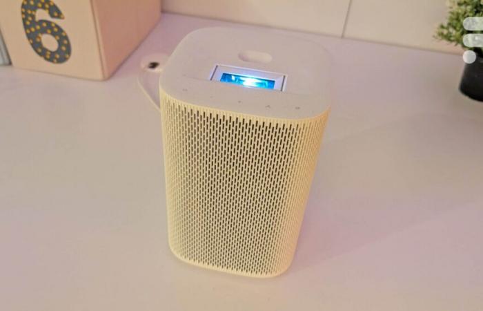 A small ultra short throw video projector from Samsung