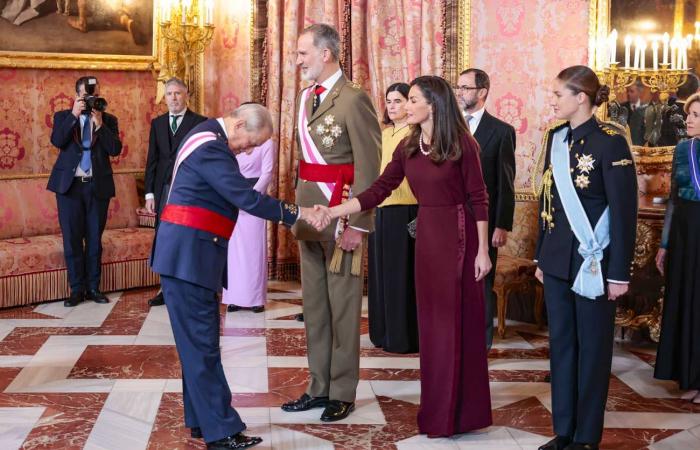 Princess Leonor makes her final public engagement with King Felipe and Queen Letizia before her five-month training cruise at sea