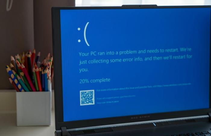 At Microsoft, even pop-ups encouraging you to upgrade to Windows 11 end up crashing