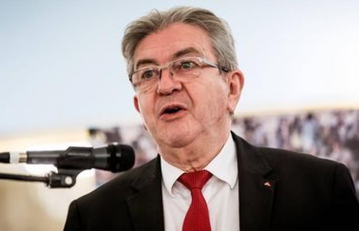 Jean-Luc Mélenchon deplores “the lentil dish” served to socialists received at Bercy