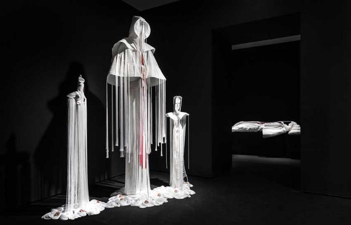 Chiharu Shiota, Eva Jospin, Olga de Amaral… The spectacular renaissance of textile art