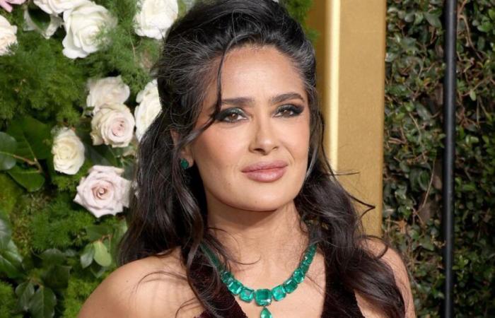 Salma Hayek embraces her white hair on the Golden Globes red carpet