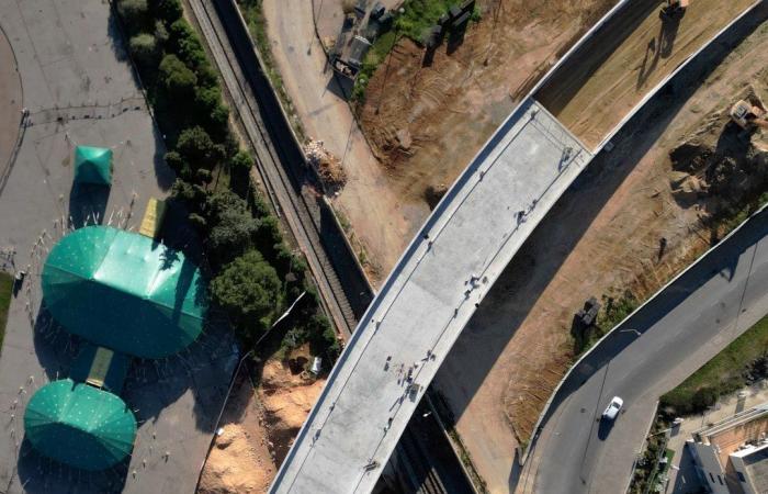 A new railway viaduct takes shape in Portimão