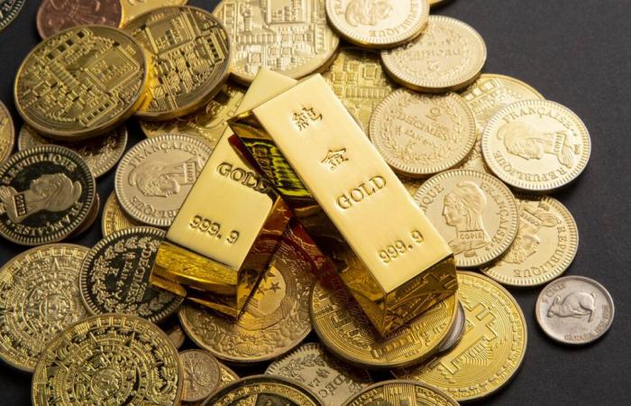 Wall Street sees gold at $2,800 an ounce by end of 2025