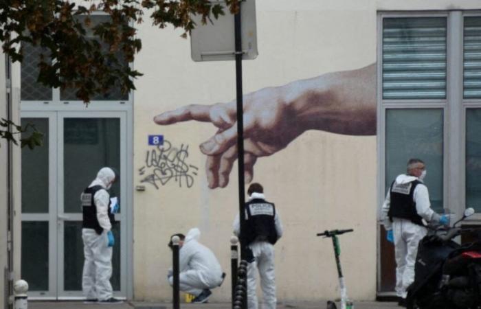 a security perimeter set up in Paris