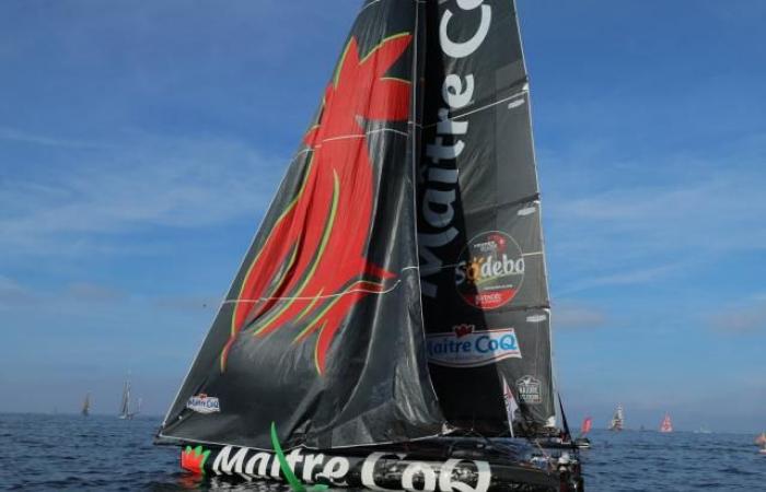 Yannick Bestaven resumes the Vendée Globe while being out of the race