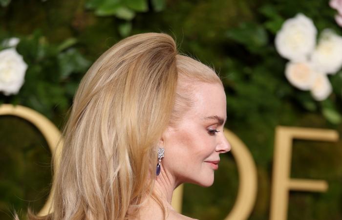 Emma Stone reveals a new ultra short haircut at the 2025 Golden Globes, Nicole Kidman goes for volume