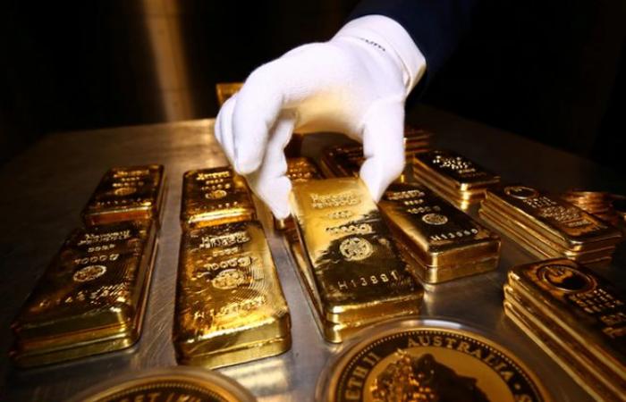 Gold price today January 7, 1: The world reverses to rise, the rings are slippery and the SJC continues to plunge