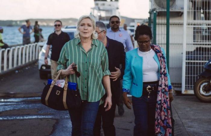 Mayotte. Marine Le Pen emerges unhurt from a boating accident shortly before the death of her father