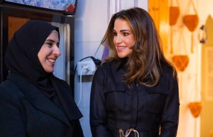 Queen Rania meets young entrepreneurs from Jerash governorate