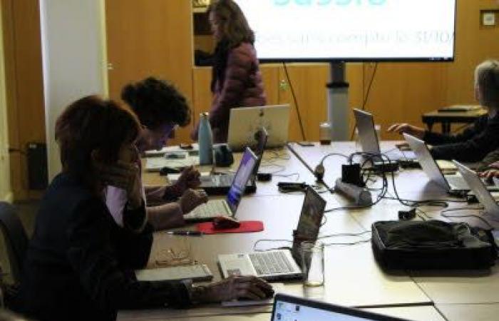 The basics of the Macintosh computer interface: Internship, workshop in Strasbourg