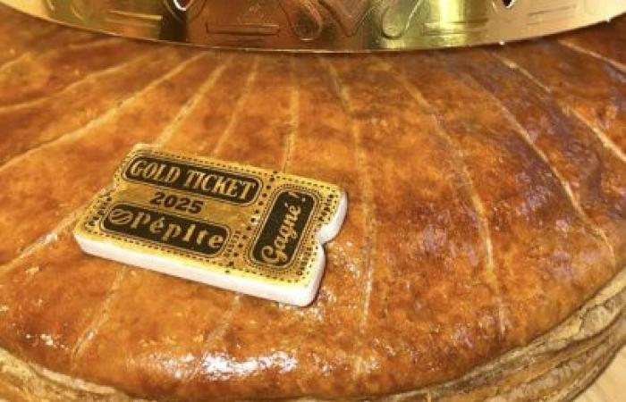 The artisanal galettes des rois from Pépite Boulangerie in the 11th: Frangipane and Black Sesame