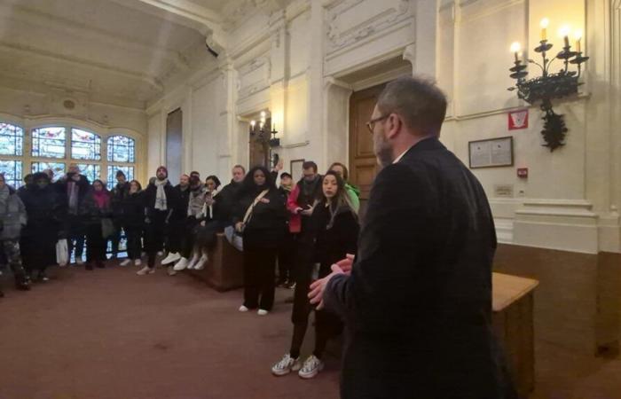 Tension at the Anderlecht CPAS: striking staff storm the mayor’s office, he reacts