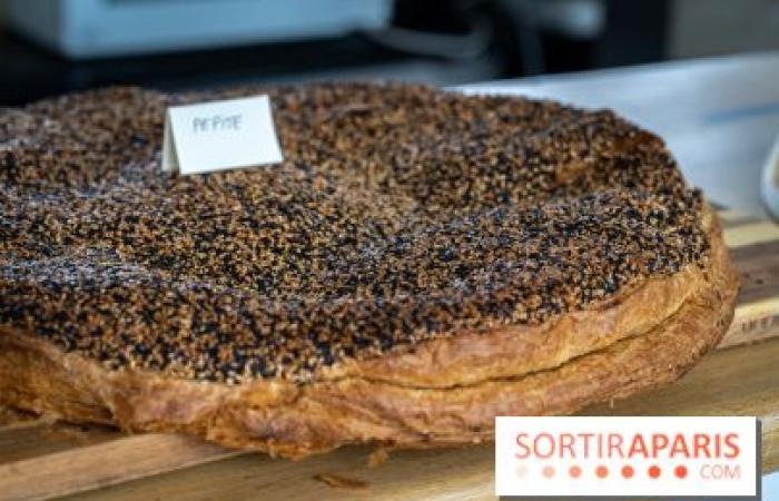 The artisanal galettes des rois from Pépite Boulangerie in the 11th: Frangipane and Black Sesame