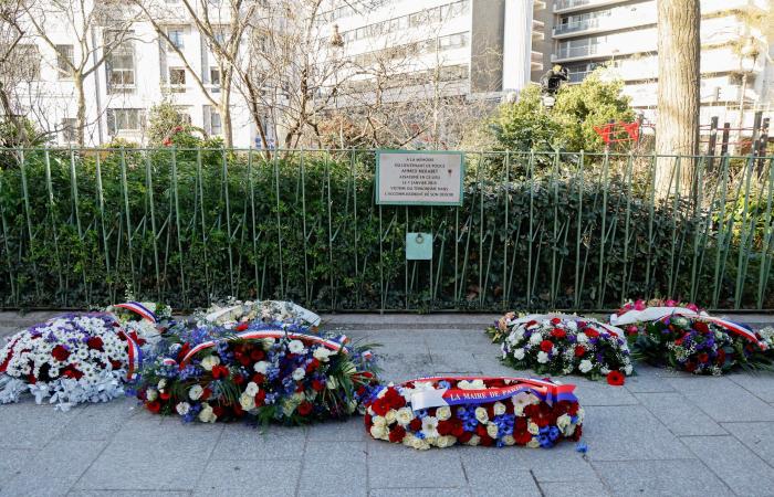 Ten years after the attacks, tributes and strong emotion in front of Charlie Hebdo and Hyper Cacher