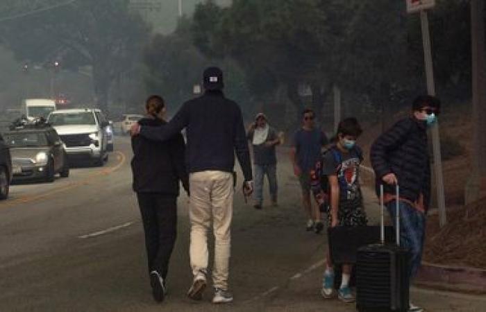 IN PICTURES. Violent fires rage on the outskirts of Los Angeles, 2,300 hectares burned and nearly 30,000 people called to evacuate