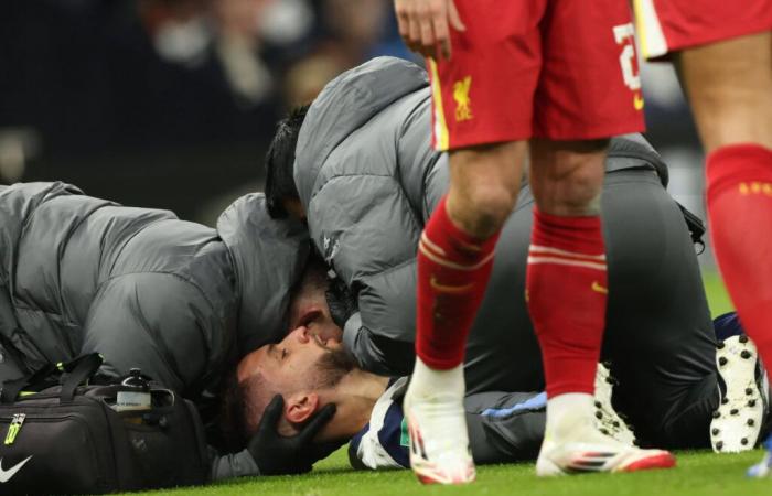 Tottenham suffer worrying blow as 27-year-old stretchered off with head injury in Liverpool clash