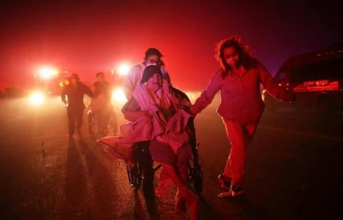 Fires in California: stars including a Star Wars legend evacuated, 30,000 people fleeing in 100 km/h winds!