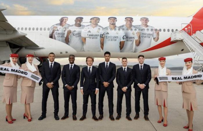 With Mbappé as a guest, a new plane in the colors of Real Madrid