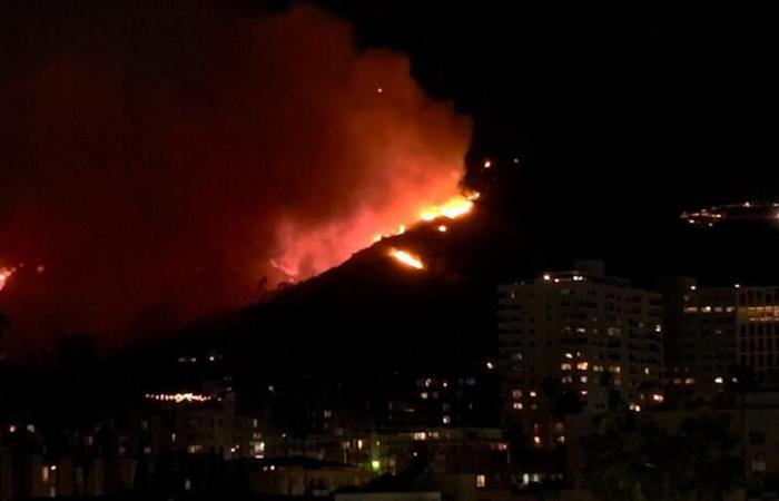 Crews battle fire in Hollywood Hills, knock down Studio City fire