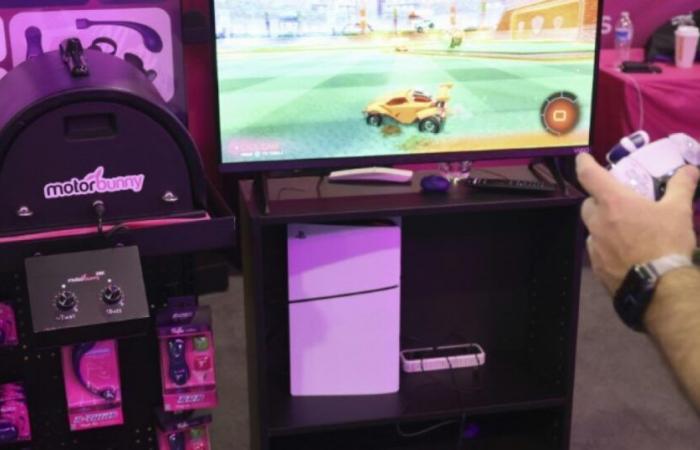 At CES, video games join forces with erotic objects: News