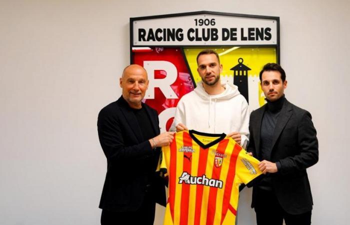 Why did Pau Lopez’s loan finally collapse, when the player had already arrived in Lens?