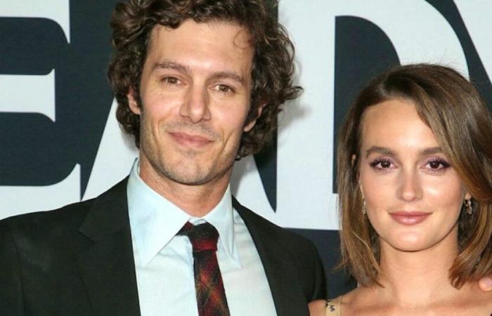 Home of Adam Brody and Leighton Meester destroyed by fire