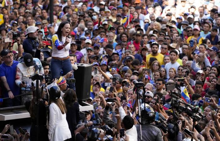 Venezuela | Opposition leader arrested after anti-Maduro protest