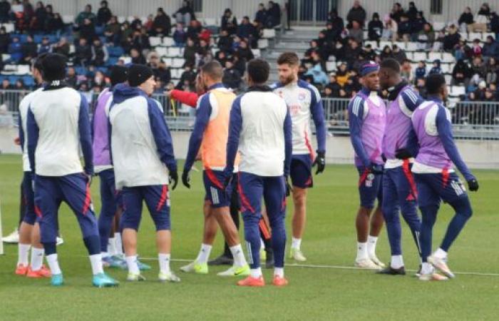 Thiago Almada took charge of OL on Thursday evening